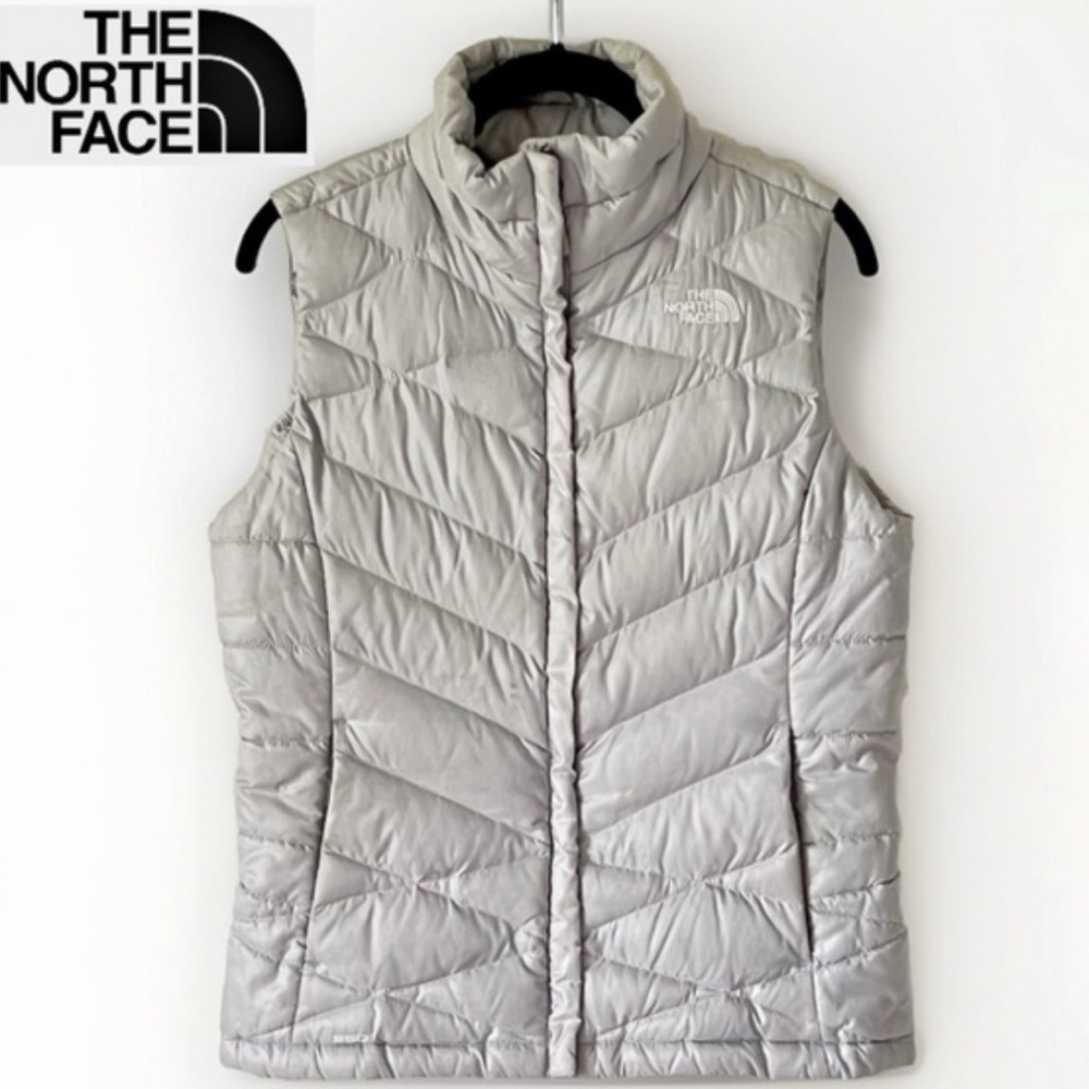 The North Face 550 Fill Women's Down Quilted Puffer Vest Light Gray Size Small
